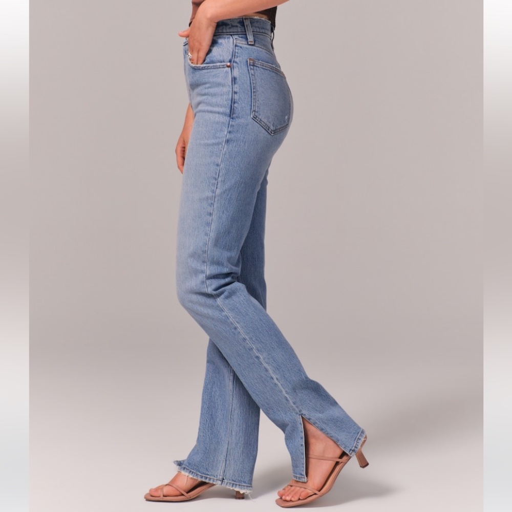 Abercrombie trending Ultra High Rise 90s Straight Jean